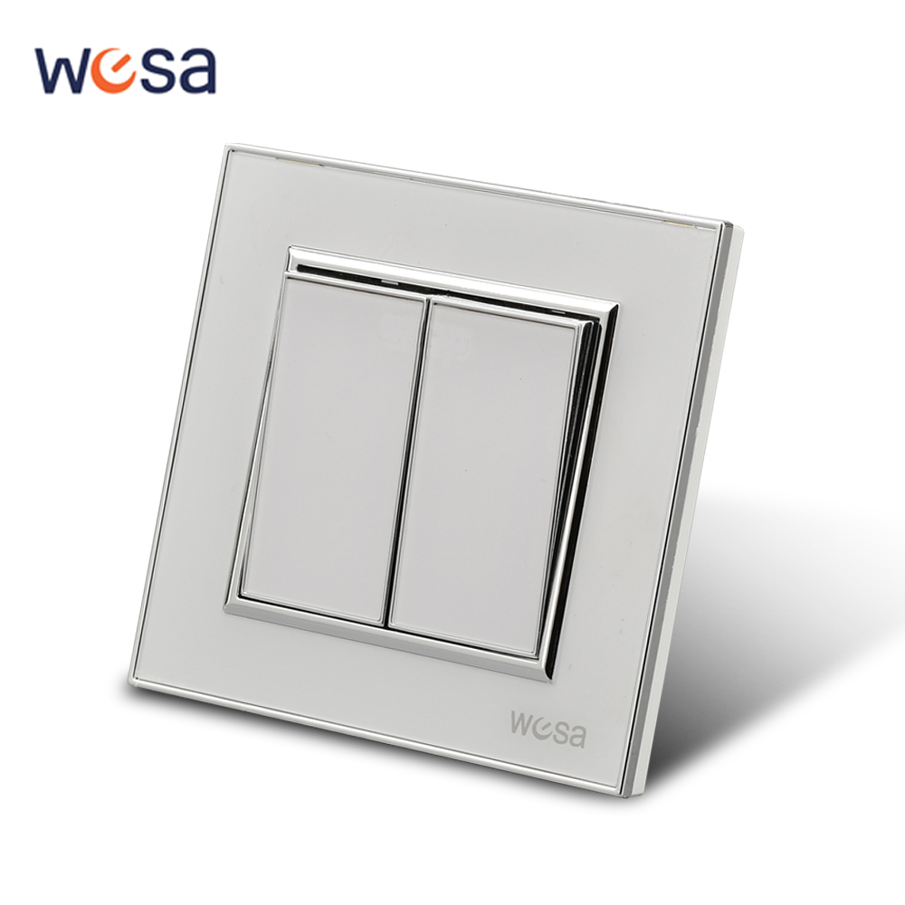 WESA White Mirror Acrylic Wall - Office Furniture Uk のレビューと価格